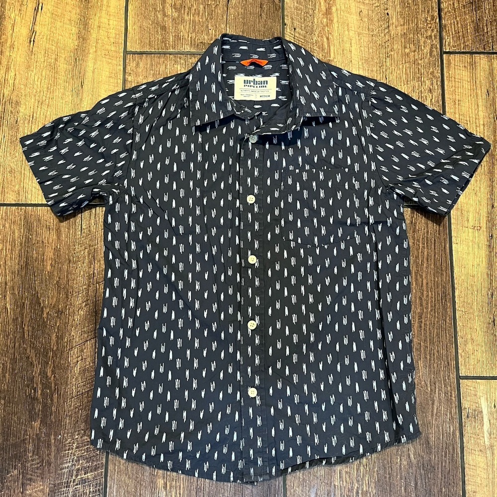 Urban Pipeline Blue Button up Ultimate Shirt Boys Size Medium